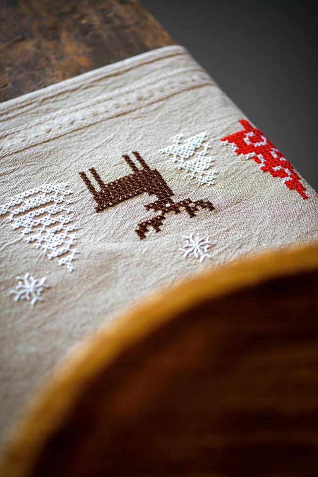 DIY Table Runner kit "Table runner kit Modern Christmas designs"