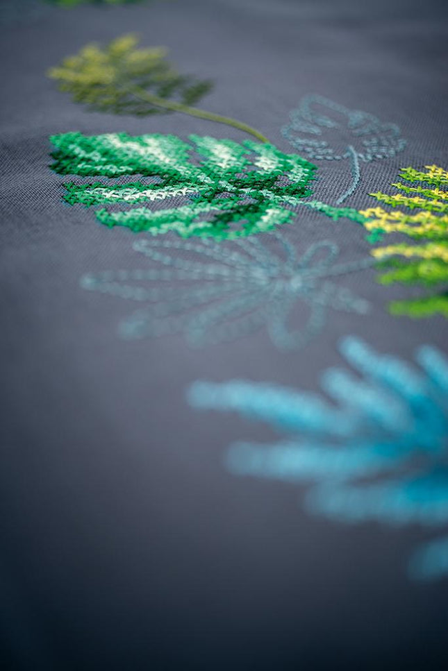 DIY Table Runner kit "Table runner kit Botanical leaves"