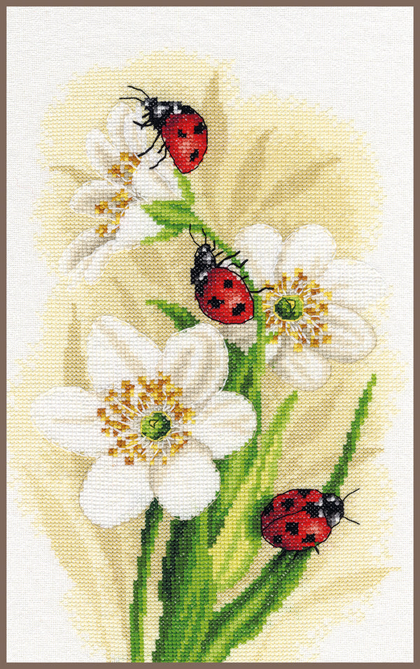 DIY Counted cross stitch kit Ladybug parade 22 x 33 cm / 8.8
