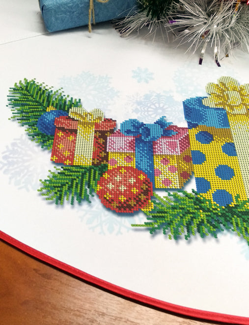 Christmas tree skirt for beadwork, DIY Christmas tree decor, bead embroidery kit,  Christmas gift