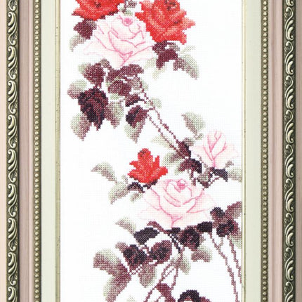 Counted Cross Stitch Kit "Etude with red roses"