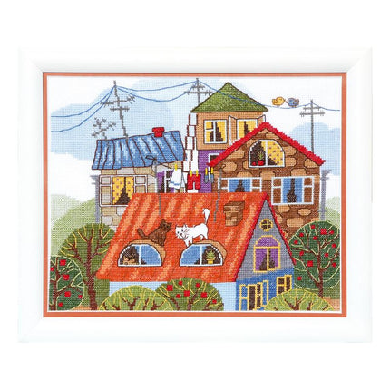 Counted Cross Stitch Kit "At the roof"