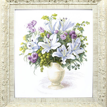 Counted Cross Stitch Kit "Bouquet with white lilies"