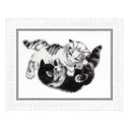 Counted Cross Stitch Kit "Kittens"