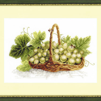 Counted Cross Stitch Kit "Amber grapes"