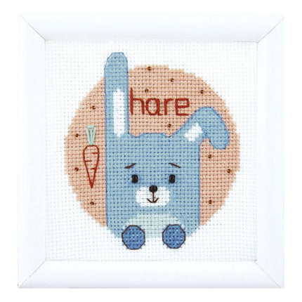 Counted Cross Stitch Kit "World of animals"