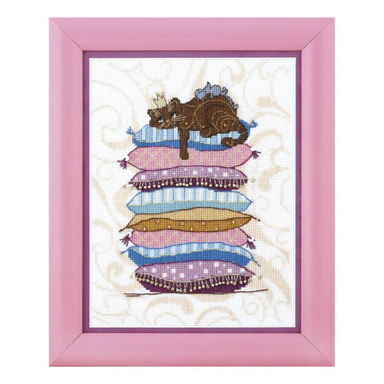 Counted Cross Stitch Kit "Dream of princess"