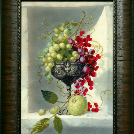 Embellished stitch kit "Aromatic fruits"